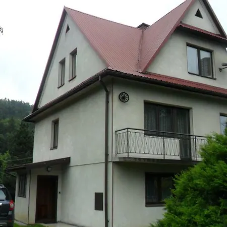 Dom Wakacyjny Lubien Ferienhaus *
