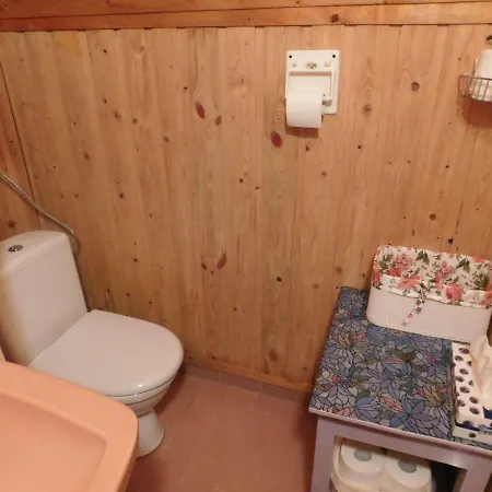 Dom Wakacyjny Lubien Ferienhaus *