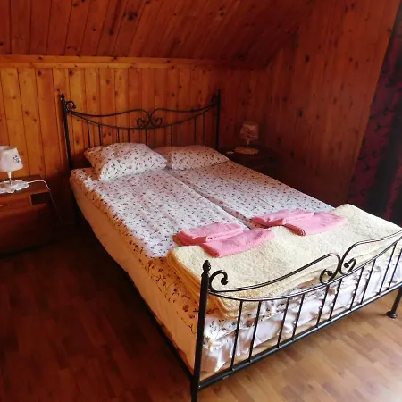 Dom Wakacyjny Lubien Ferienhaus *